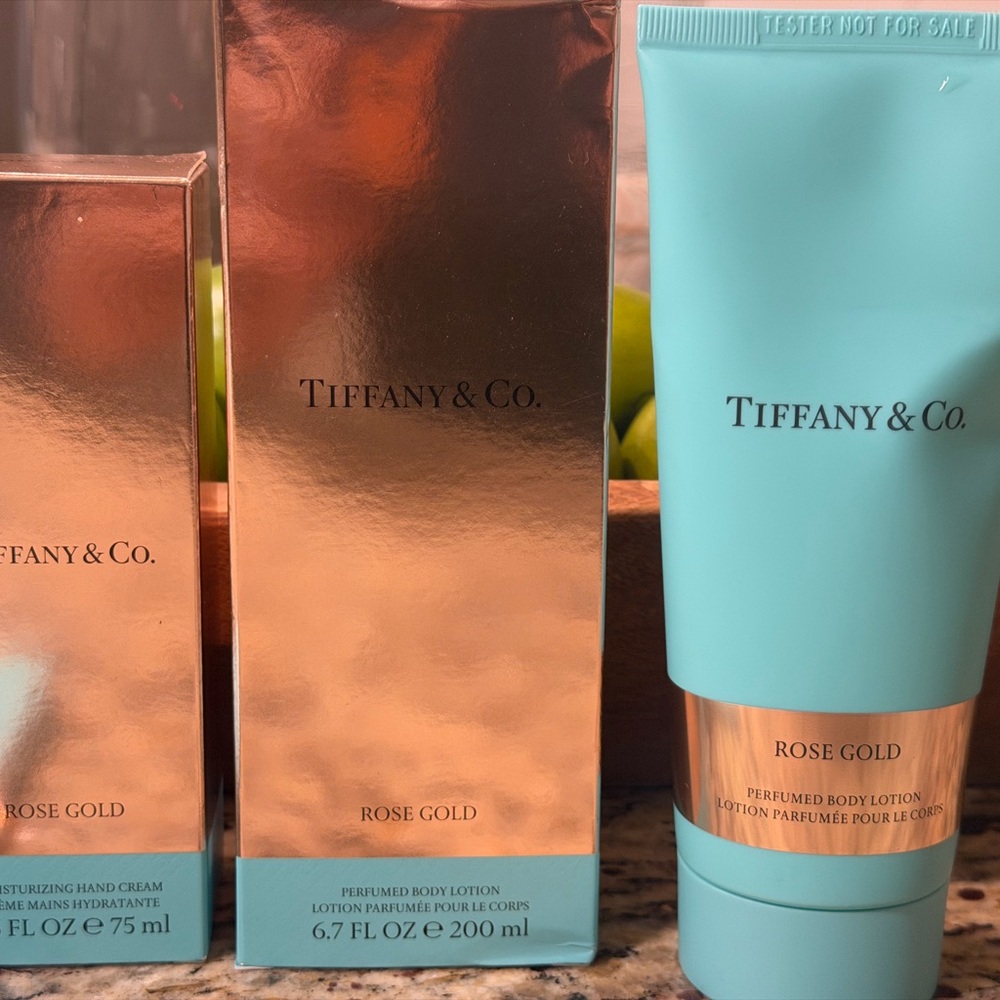 Tiffany & Co. Rose Gold Gift Set - Picture 4 of 5